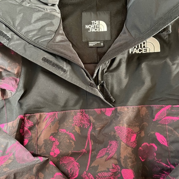 The North Face jacket size XS - Picture 6 of 11